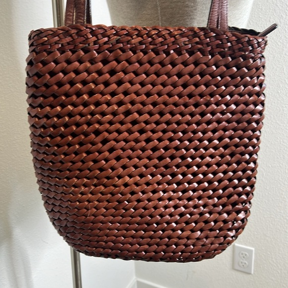 Fossil Woven Leather Bag - Picture 3 of 7